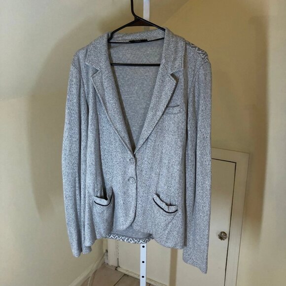 Tart Jackets & Blazers - Tart EUC Women's Light Gray Knit Blazer with Geo Houndstooth Pattern Size L
